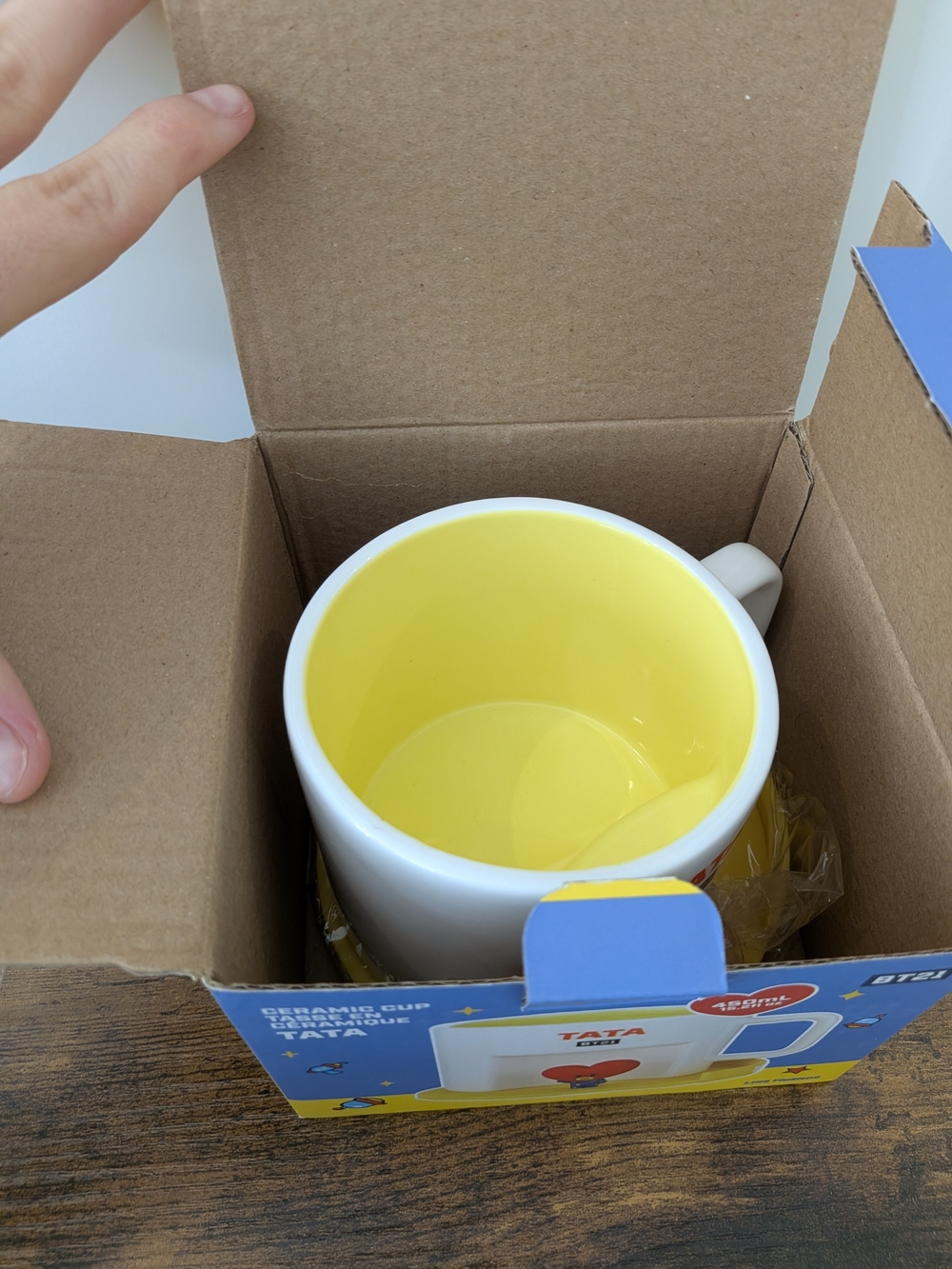 MINISO BT21 Tata Ceramic Mug - White and Yellow (NEW IN BOX) - Picture 6 of 9